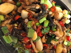 爆炒牛蛙-小芙蓉湘菜馆(易生活购物公园店)