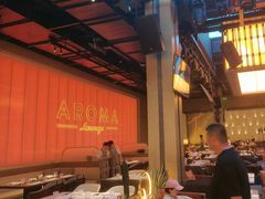 -洛缦音乐餐厅(工业展览馆万象城店)