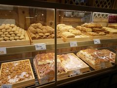 -昆明冠生园·蛋糕·面包(南强街店)