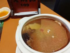老火例汤-老坑记·香港经典粤菜馆