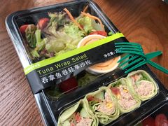 -星巴克(武汉金色港湾店)