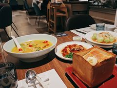 -港丽餐厅(杭大店)