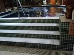 -鸿泰洋美食水会(东门中店)