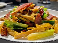 方竹笋炒腊肉-泉味道贵州厨房(三里河店)
