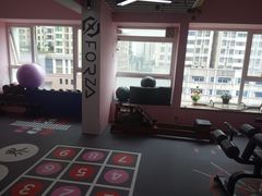 -简·无界健身工作室·运动康复·体态(石厦店)