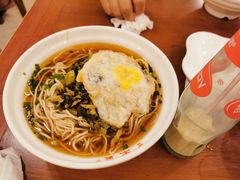 -三两春肚肺汤(崂山路店)