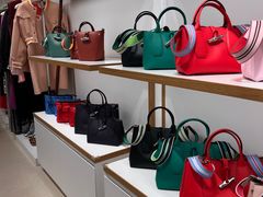 -Longchamp(佛罗伦萨小镇奥特莱斯店)