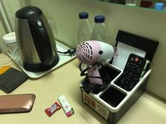 -飘HOME连锁酒店(北京将台地铁站798艺术区店)