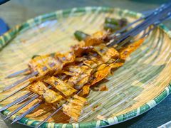 -乡村馕坑肉·烧烤·新疆菜·本地人更爱吃(阿勒泰首店)