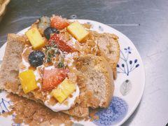 红茶戚风蛋糕-素咫咖啡CLIFEROSE