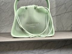 -Acne Studios(芮欧百货店)