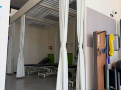 -医家人运动康复中心(龙华简上店)