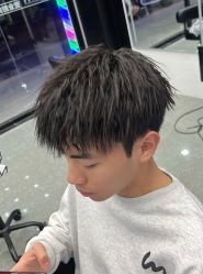 -大人物·男士理发馆