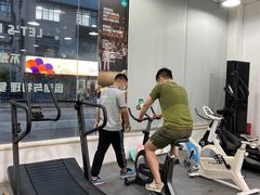 -APT运动康复中心(徐汇万科店)