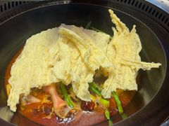 -山河屯铁锅炖·非遗东北菜(南山店)