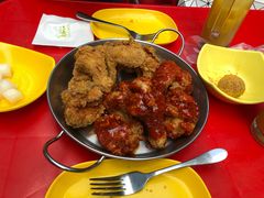 -BHC炸鸡(明洞总店)