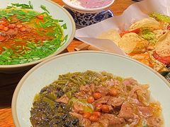 -八月美食小馆(银泰城总店)