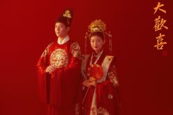 -蒙太奇婚纱摄影(万达店)