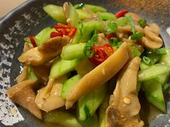 -微醺烤牛·炭火烧烤·精酿啤酒(东郊记忆店)