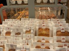 -好利来(东直门银座店)
