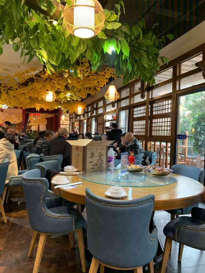 黄氏菜根香(高攀路店)-"性价比高.味道份量都不错.下次路过还.