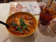 -谭仔米线(皇庭广场店)