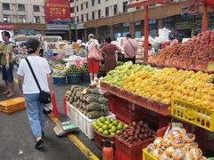 -三亚新鸿港水果一级批发市场