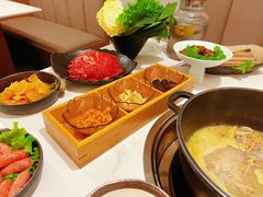 -汤宴·参须肚包鸡(南京路店)