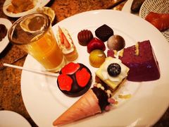 -松山湖凯悦酒店·Café自助餐厅·周末火舞秀表演