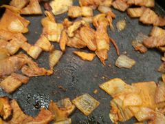 铁板辣白菜五花肉-青松大叔的店(东财店)