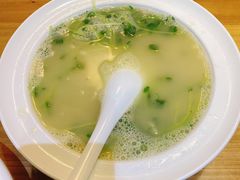 豆汁豆苗汤-自贡盐帮菜·玩辣餐厅(樱花园西街店)