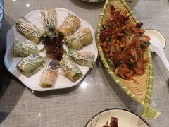 -鲜榨果汁·啤酒鱼(环岛河店)