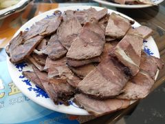 -吾穆勒蓬灰牛肉面·清真(北滨河中路店)