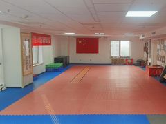 -adidas壹跆运动馆(世纪经贸大厦店)