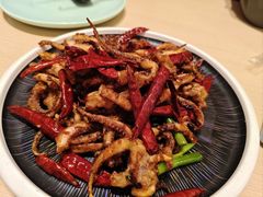 老干妈煸鱿鱼-吕氏疙瘩汤·新派鲁菜(东城万达广场店)