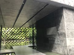 -知美术馆