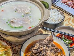-叁煨蹄花·下饭盐帮菜(人民广场店)