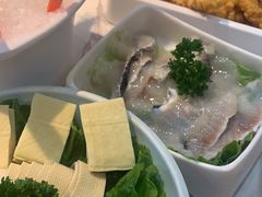 -潮汕酱记鲜牛肉火锅(欧尚店)