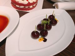 樱桃鹅肝-广州柏悦酒店·悦景轩·粤菜餐厅