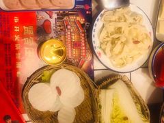 -喜悦小串丹东小黄牛海鲜烧烤大排档(民主广场店)
