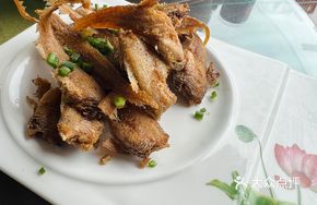 Five-Spice Roasted Baby Fish