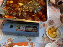 -老街烧烤大排档·地道湖北菜·龙虾馆(汉口火车站店)