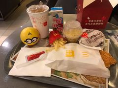 -麦当劳(田林好又多店)