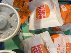 双层藤椒鸡排堡-汉堡王(北京三里屯购物中心)