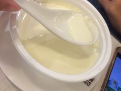 -满记甜品(优客百盛店)