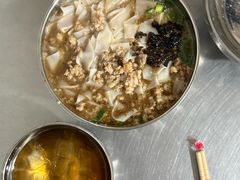 -正宗杨记普洱酸醋米线(总店)