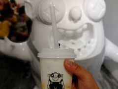 双蛋小皇椰-茶力的小怪兽(梅林卓悦汇店)