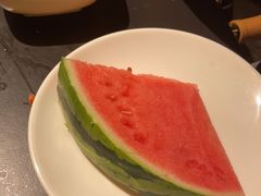 -钱小奴海鲜自助黑金店(杭州滨江龙湖店)
