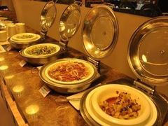 -蓝海国际大饭店·蓝钻自助百汇(兰山店)