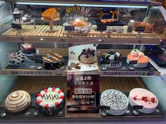 零售区-DQ·蛋糕·冰淇淋(三亚青春颂店)